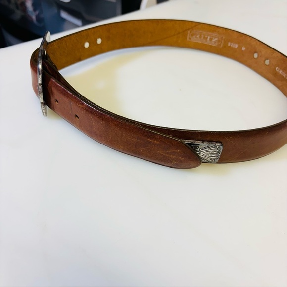 The Ritz Accessories Collection Women’s Light Brown Leather Belt - Picture 3 of 11